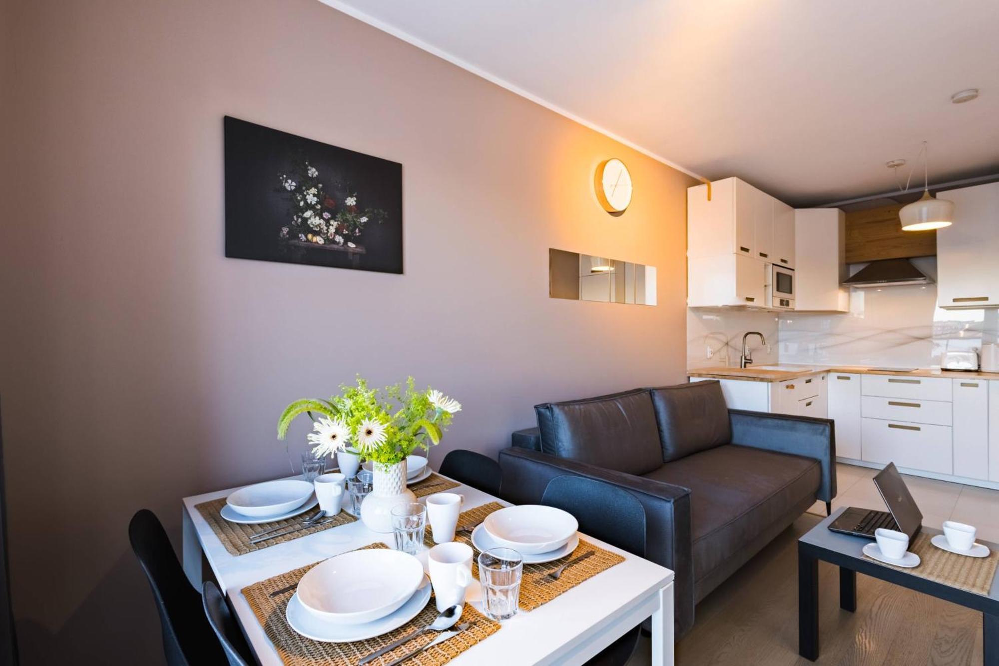 Apartamenty City Tower Od Wroclawapartament-Pl Exteriör bild